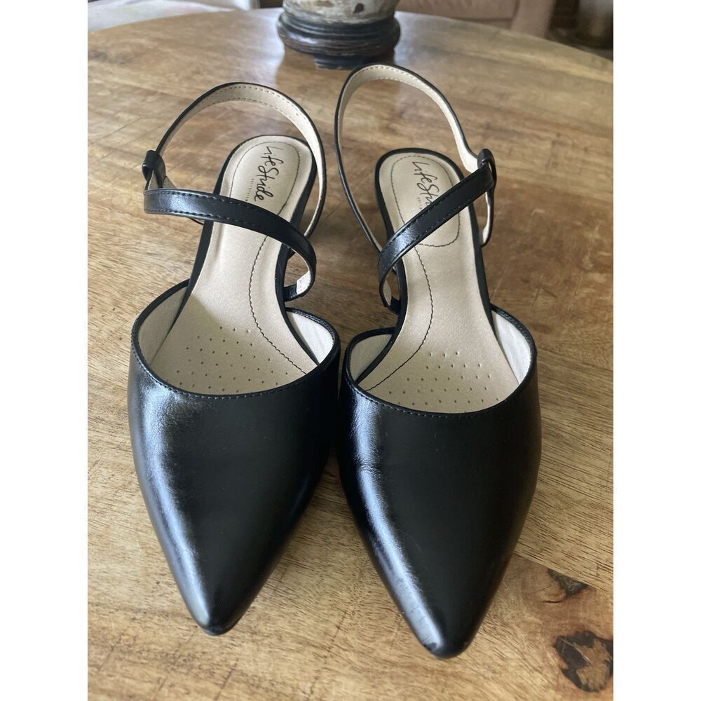 Life Stride Black Heels - Picture 2 of 9